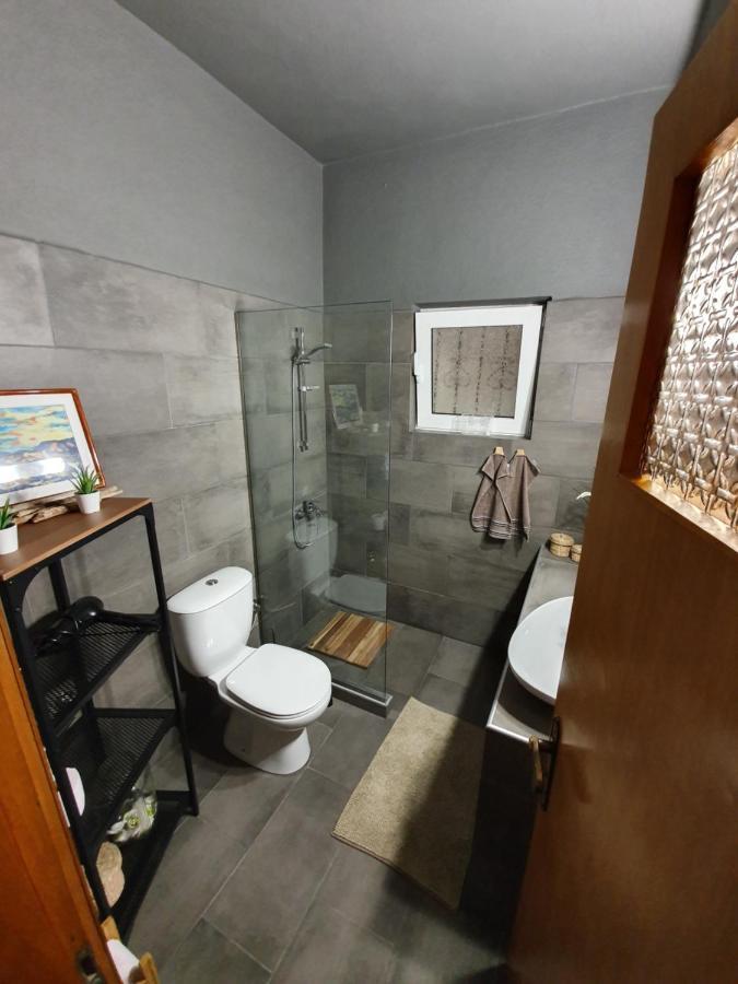 Homel Rocks -Elegant Apt 2Bd -Amazing Garden View Kalabáka Exterior foto