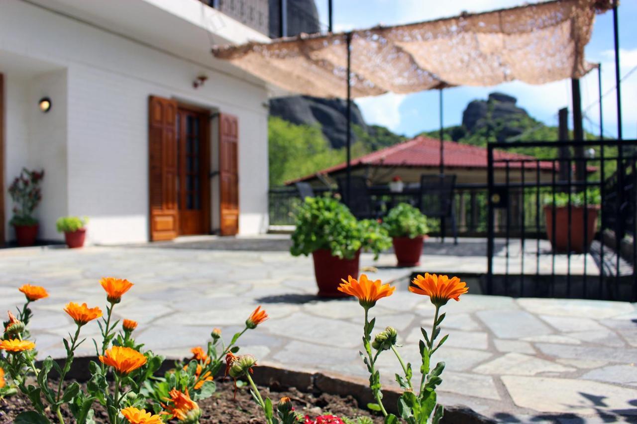Homel Rocks -Elegant Apt 2Bd -Amazing Garden View Kalabáka Exterior foto
