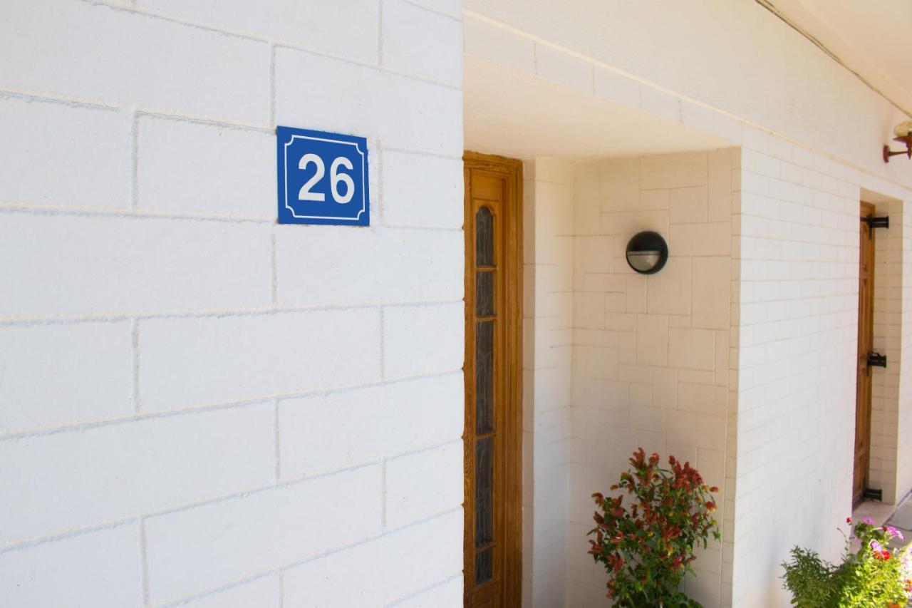 Homel Rocks -Elegant Apt 2Bd -Amazing Garden View Kalabáka Exterior foto