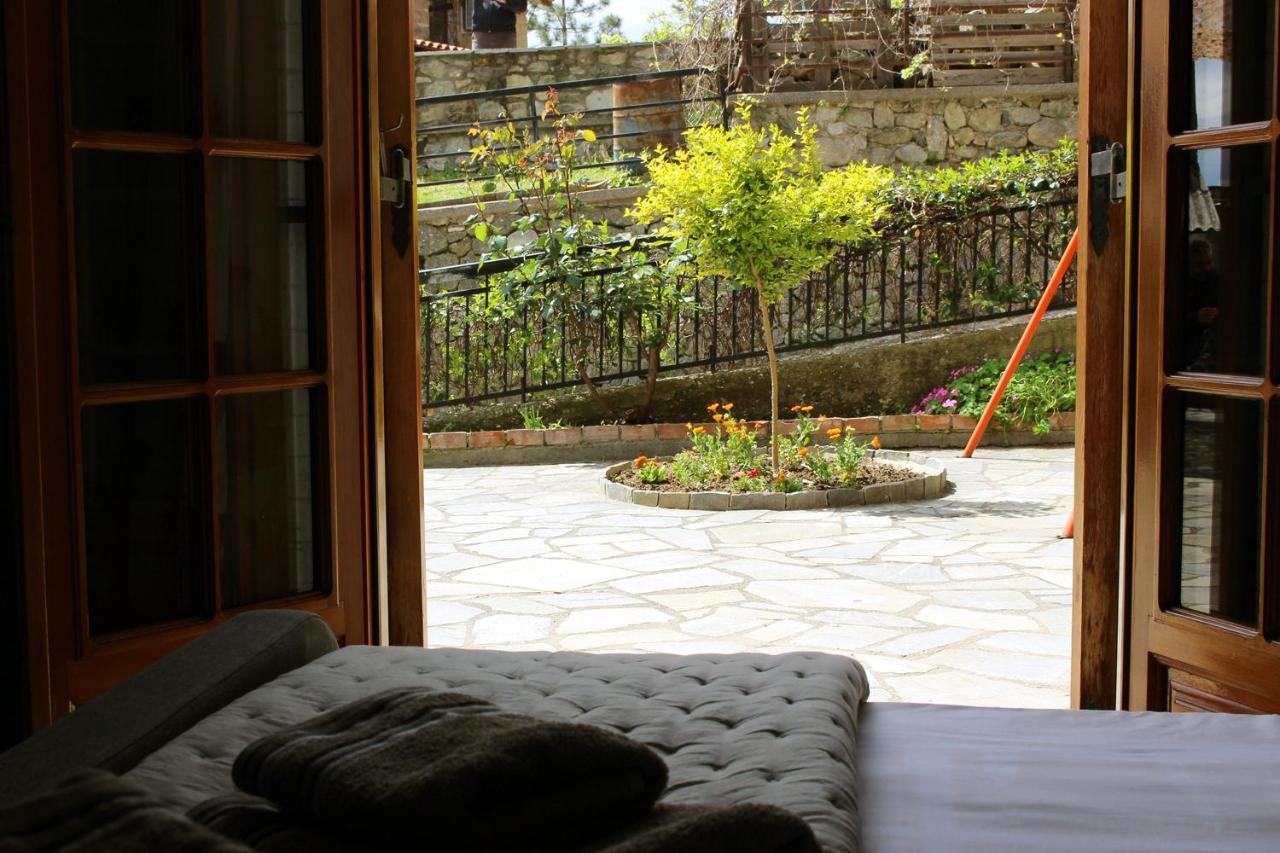 Homel Rocks -Elegant Apt 2Bd -Amazing Garden View Kalabáka Exterior foto