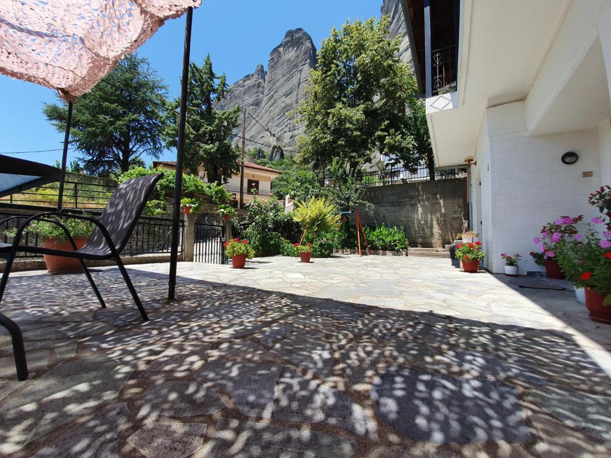 Homel Rocks -Elegant Apt 2Bd -Amazing Garden View Kalabáka Exterior foto